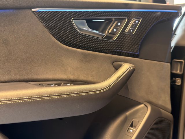 Audi Q8 SQ8 Plus TFSI 373kW quattro tiptronic