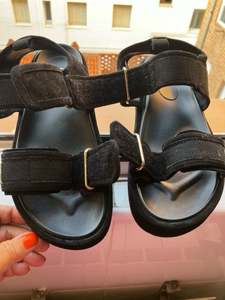 Sandalias Zara Negras