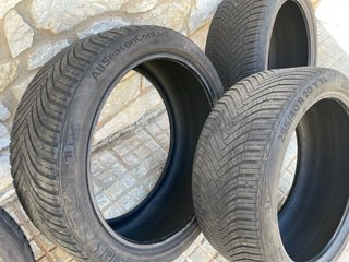 Neumáticos Continental Allseason 255/40 R20 101Y