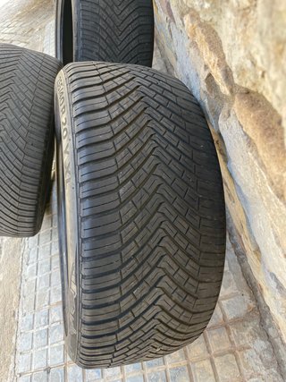 Neumáticos Continental Allseason 255/40 R20 101Y