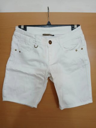 4 shorts 2 tops 2 camisetas (Talla M)