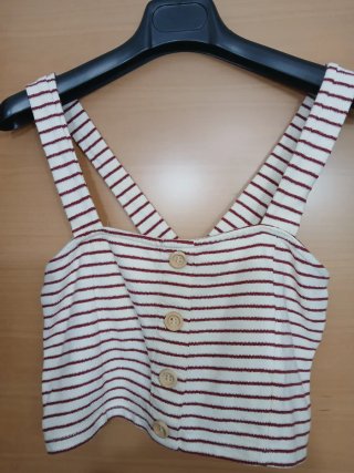 4 shorts 2 tops 2 camisetas (Talla M)