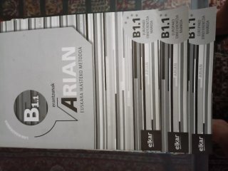 Arian B1.1 euskara 3 libros y 3 auxiliares