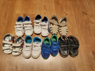 Lote Zapatillas y Sandalias Niños