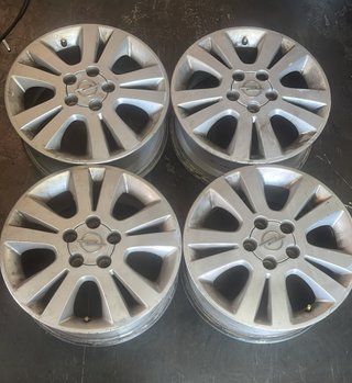 4 Llantas Opel R16 5 Tornillos