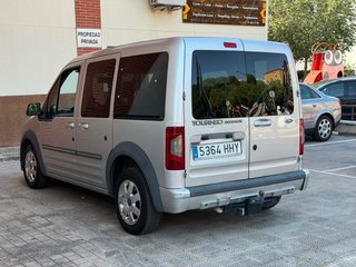 Ford Tourneo Connect 2013