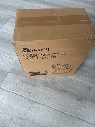 Robot Limpiafondos Winny 200 Piscina