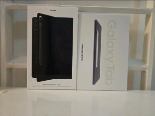 Samsung Galaxy Tab S10 FE 5G + Tastiera