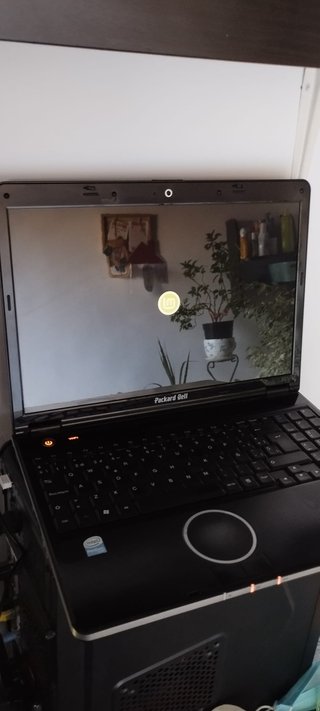 Packard Bell MH36 Portátil 4GB RAM + 200GB HDD