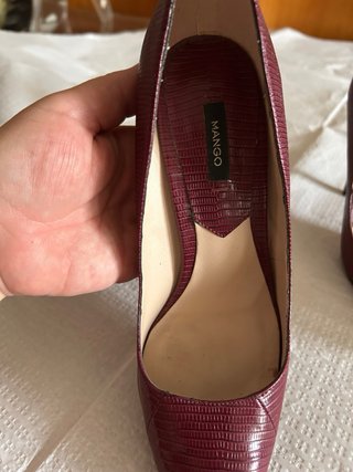 Zapatos de tacón Mango burdeos talla 37