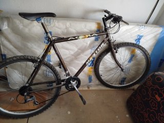 Bicicleta Mentor Acera Marrón