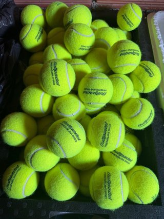 50 Pelotas Padel Bullpadel buen estado
