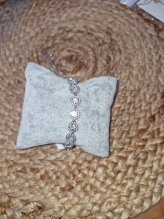 Pulsera de plata con circonitas