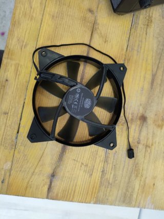 Torre PC Cooler Master Micro ATX