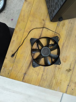 Torre PC Cooler Master Micro ATX