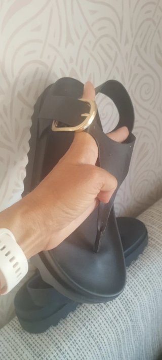 Sandalias negras Stradivarius talla 38