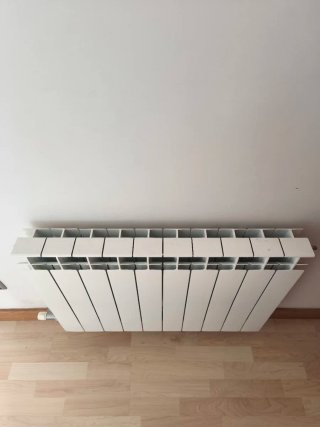 Radiador de aluminio blanco
