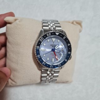 Seiko 5 Sport GMT Nuevo - Set Completo
