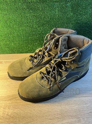 BOTA TREKKING HURÓN Segarra