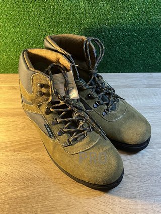 BOTA TREKKING HURÓN Segarra