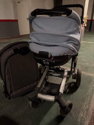 Carro de bebé y silla de paseo. JANE MATRIX 2