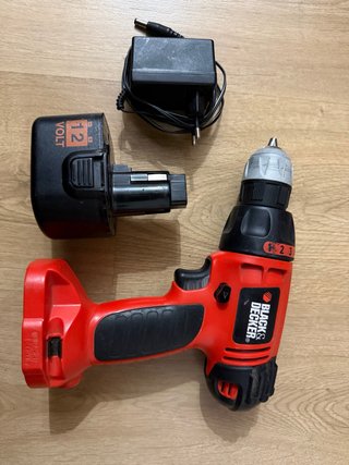 Taladro Atornillador Black & Decker 12V
