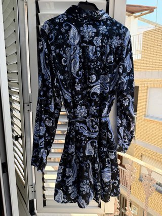 Vestido Zara estampado paisley