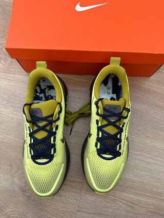 Nike Vomero 18 Talla 45