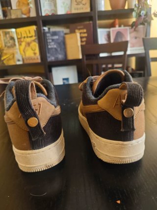 Nike x Carhartt Air Force 1 Marrón/Negro