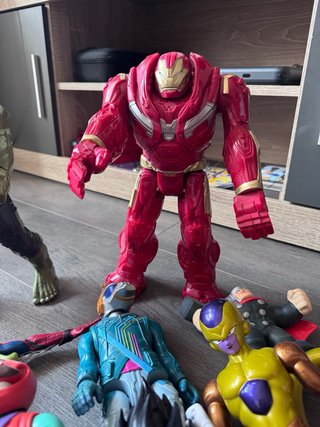 Lote Figuras Marvel, WWE (16),Fortnite, Bola Drac