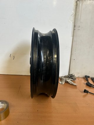Llanta Trasera Ducati 695 2006