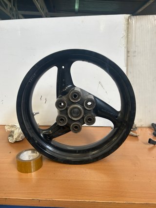 Llanta Trasera Ducati 695 2006