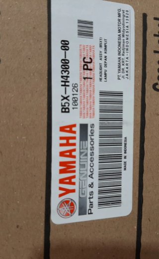 Faro Delantero Yamaha XMAX