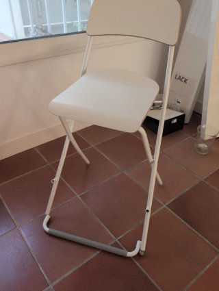 Taburete plegable con asiento Ikea blanco NUEVA