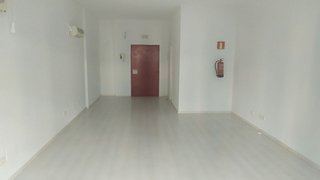 Oficina en alquiler en Virgen del Cortijo - Manoteras en Madrid