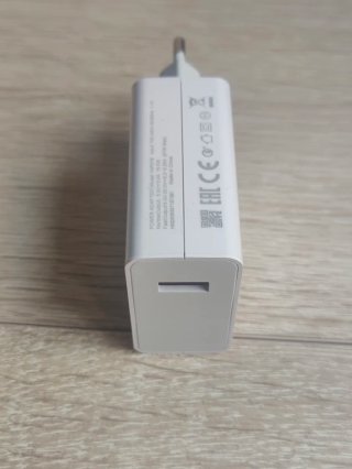 Cargador Xiaomi 67W con Cable USB-C