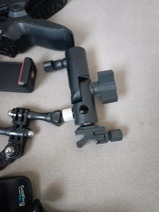 Gran lote accesorios originales para cámaras GoPro