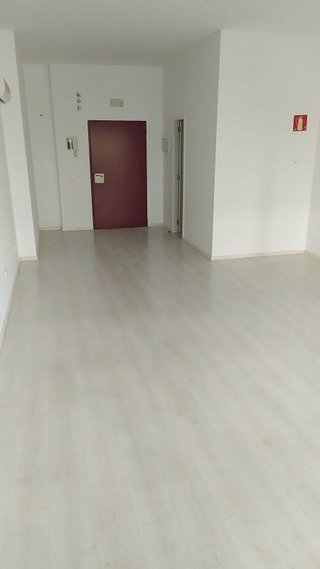 Oficina en alquiler en Virgen del Cortijo - Manoteras en Madrid