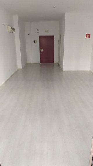 Oficina en alquiler en Virgen del Cortijo - Manoteras en Madrid