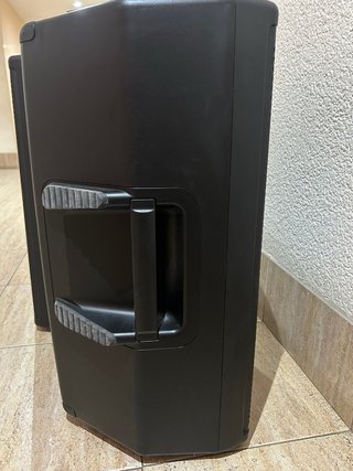 2 Altavoces JBL EON 615