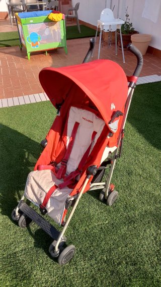 Carrito McLaren Rojo
