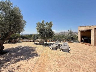 Casa en venta en Las Cruces en Villena