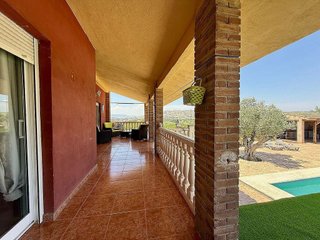 Casa en venta en Las Cruces en Villena