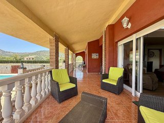 Casa en venta en Las Cruces en Villena