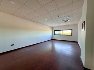 Oficina en venta en Salteras