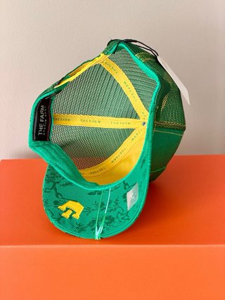 Gorra Quetzal Bordada Verde