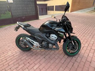 Kawasaki Z800 Negra