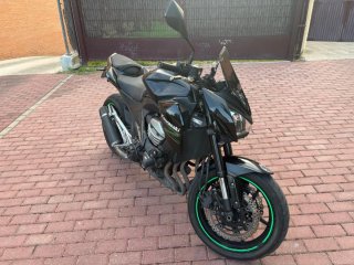 Kawasaki Z800 Negra