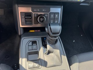 TOYOTA HILUX INVINCIBLE 2.8 D4D 150kW Mod27