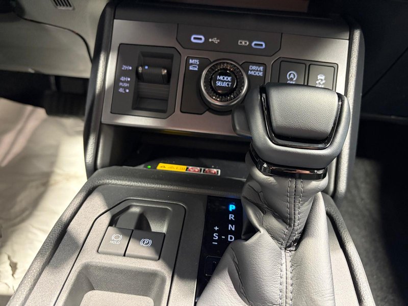 Toyota Hilux 2026, foto 30